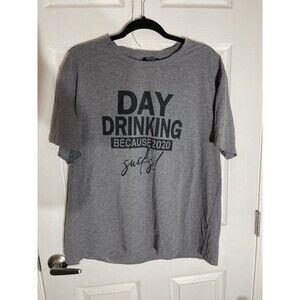 XXL T-Shirt Day Drinking 2020 SUCKS (pandemic)